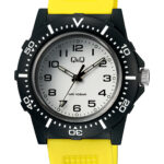 Q&Q V32A‑007VY men’s wristwatch – rugged analog watch with black dial and yellow accents, TopTime Shop Kenya