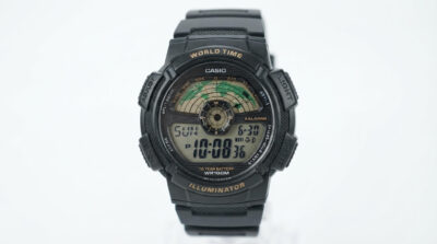 Casio digital watch with resin case and display